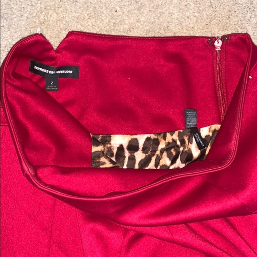 EXPRESS Design Studio Size 2 Red Pencil Skirt - Picture 5 of 10